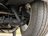 お車を安心してお乗りいただく為には、足回りの定期点検が欠かせません。サービスサポート(有償保証)では無料点検もご提供しており、安心のカーライフをお過ごしいただけるサポート体制が整っています。