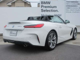 名鉄AUTOオリジナルコーティングMコートをはじめウインドフィルム施工、ドライブレコーダー取付、BMWパフォーマンスアクセサリーなど各種承ります。