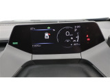 ■スピードメーター■走行距離、燃料消費量、平均速度、現在の燃料消費率など、色々表示するオンボードコンピュータ。