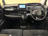 ■インパネ周り■目立った汚れもなく、綺麗な状態です!ご納車前には再度ルームクリーニングを実施させて頂きます。