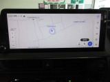 視線を前方に誘導する、トップマウントメーターを起点とし、安全確認がしやすく、運転に集中できる構成に。最大限走りの良さを楽しむことができます。