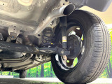 お車を安心してお乗りいただく為には、足回りの定期点検が欠かせません。サービスサポート(有償保証)では無料点検もご提供しており、安心のカーライフをお過ごしいただけるサポート体制が整っています。