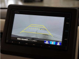◆バックカメラ◆リバースにするだけで映ります、後方の安全確認や、狭い駐車場での車庫入れ、雨の日や夜間など視界の悪い時に便利です!安全にバックする為には欠かせない装備です。