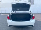 積み下ろしのしやすいデッキにはたっぷりと荷物を積み込んでいただけます。遊びから仕事まで、様々なシーンで頼れます♪