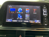 【ナビゲーション】目的地までしっかり案内してくれる使いやすいナビ。Bluetooth接続すればお持ちのスマホやMP3プレイヤーの音楽を再生可能!毎日の運転がさらに楽しくなります!!