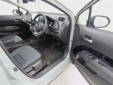 【禁煙車の定義】当店の定義・・・☆タバコ臭くない事☆コゲがない事☆灰皿等の喫煙器具が未使用の事 以上3項目をクリアした場合【禁煙車】と表示します。(現状を表しています。過去の事は、断定できません。)