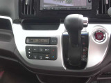 シフトも操作しやすく、快適な運転をサポートしてくれます♪