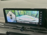 【アラウンドビューモニター】専用のカメラにより、上から見下ろしたような視点で360度クルマの周囲を確認することができます☆死角部分も確認しやすく、狭い場所での切り返しや駐車もスムーズに行えます。