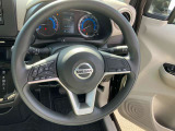 ナビ操作も簡単なステアリングスイッチ搭載車☆