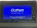 ホンダ純正ギャザズメモリーインターナビ付きです!CD・DVD再生、ミュージックサーバー、フルセグTV視聴、Bluetooth・ミュージックプレーヤー接続可能です!