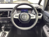 ホンダセンシング機能では衝突軽減ブレーキや、安全運転を支援する機能が盛りだくさん!毎日の運転に安心を届けます