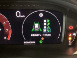 ホンダが推し進める総合先進安全装備のセンシング搭載! 衝突や斜線はみだしなどの危険が予測される時、センサーが警告。ヒューマンエラーを高度先進技術が補完してくれます。
