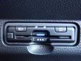 ■【ETC車載器】が装備されています。セットアップをしてお渡しとなり、ETCカードを差し込むだけで高速道路の利用が可能です。