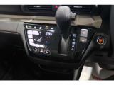 【トランスミッション】CVT(無段変速車)【駆動方式】フルタイム4WD