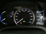 U-Carの販売だけでなく自動車保険、携帯電話の販売も行っております。