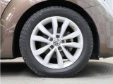 ■タイヤ215/55R17
