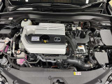 普段はあまり見ないエンジンルーム内も綺麗に仕上げています。見えないところも清潔に保ちたいですよね。