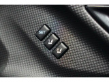 運転席のシートポジションメモリー機能は、登録済みの運転者と交代しても、シートポジションの変更の手間がかかりません。