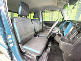 運転席シート廻りは使用感も少なく、良好な状態となっています。丁寧に使われていたことがよくわかりますね。