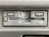 【ETC】高速道路の料金所をストレスなく通過!話題のスポットやサービスエリアに多い「スマートIC」利用時は必須のアイテムです。当店でセットアップを実施、ご納車当日からすぐにご利用いただけます!