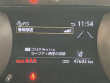 視認性のいいメーターを採用しており、快適なドライブをサポートします。
