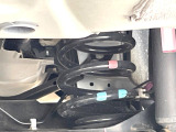 お車を安心してお乗りいただく為には、足回りの定期点検が欠かせません。サービスサポート(有償保証)では無料点検もご提供しており、安心のカーライフをお過ごしいただけるサポート体制が整っています。