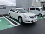 ティアナ 2.5 250XE FOUR 4WD 