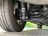 お車を安心してお乗りいただく為には、足回りの定期点検が欠かせません。サービスサポート(有償保証)では無料点検もご提供しており、安心のカーライフをお過ごしいただけるサポート体制が整っています。