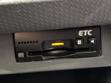 【ETC】高速道路の料金所をストレスなく通過!話題のスポットやサービスエリアに多い「スマートIC」利用時は必須のアイテムです。当店でセットアップを実施、ご納車当日からすぐにご利用いただけます!