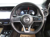 運転が楽しくなる明るく開放的な運転席まわりです。プロパイロットで高速など運転支援で疲れを軽減してくれます!