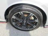 205/45R16のNISMO専用アルミホイル。