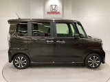 購入後も自社指定整備工場完備でお客様の愛車をしっかりサポート致します!御納車時には安全かつ安心してお乗り頂けるようホンダ専門知識を持つ整備スタッフが点検・整備・装備も説明をしてお渡ししております。