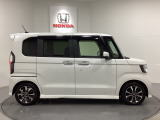 購入後も自社指定整備工場完備でお客様の愛車をしっかりサポート致します!御納車時には安全かつ安心してお乗り頂けるようホンダ専門知識を持つ整備スタッフが点検・整備・装備も説明をしてお渡ししております。