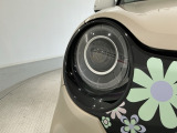 LEDヘッドライトは、点灯の瞬間から最大光量を発揮し、突然暗くなるトンネルなどでの安定感を高めます。