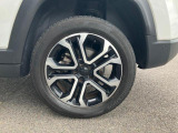 現車確認をご希望の方は是非当店へお越しくださいませ。ご遠方でしたら詳細画像をお送り致しますのでご用命下さい。