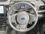 【純正革巻きステアリング】上質な革を使用することで、手にしっかり馴染みとても運転しやすいハンドルです♪