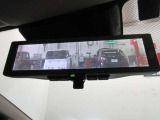 スマートルームミラーを装備!荷物満載でも後方視界を妨げません♪
