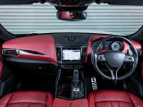 Levante GranSport 350馬力(カタログ値)純正OP総額:1,550,000円 サンルーフ・21インチアンテオブラック・フルプレミアムレザー・ネリッシモパック・ステアリングヒーター