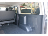 【厳選仕入】R5年式ハイエースバンS-GLダークプライムⅡディーゼル 希少カラーガンメタリック!