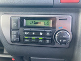 【 オートエアコン 】車内温度を感知して自動で温度調整をしてくれるのでいつでも快適な車内空間を創り上げます!