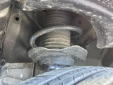 お車を安心してお乗りいただく為には、足回りの定期点検が欠かせません。サービスサポート(有償保証)では無料点検もご提供しており、安心のカーライフをお過ごしいただけるサポート体制が整っています。