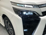 ★LEDヘッドライト★LEDは明るく遠くまで照らす光量で夜間走行の視認性を高めます。長寿命で省電力!見た目もスタイリッシュです。