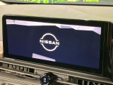 【メーカー純正12.3型ナビ】インテリアに溶け込むスタイリッシュな「専用設計」メーカーナビを装備♪視認性や操作性など基本性能にも優れ、より上質なカーライフをお楽しみいただけます。