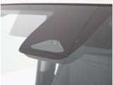 TOYOTA SAFETY SENSEは道路状況、車両状態、天候状態及びドライバーの操作状況などによっては、作動しない場所があります。あくまで運転補助機能です。