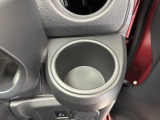 【運転席側ドリンクホルダー】