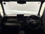 ミニバン並みの目線の高さなので前の見通しが良く運転しやすいです☆