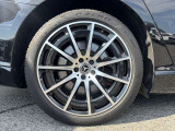 お車によって新車保証継承、2年保証がお選びいただけます。詳しくはスタッフまでお問い合わせください。