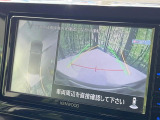 【マルチアラウンドモニター】専用のカメラにより、上から見下ろしたような視点で360度クルマの周囲を確認することができます☆死角部分も確認しやすく、狭い場所での切り返しや駐車もスムーズに行えます。