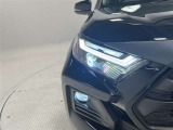 LEDヘッドライトとオートマチックハイビームで、夜間走行時の安心感が違います!
