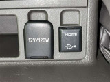 シガーソケット用の充電器が使用可能です!
